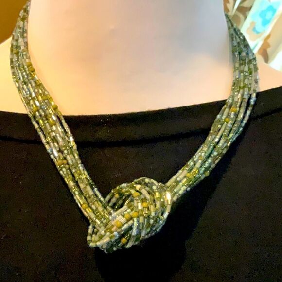 Beaded Knot Necklace   - Picture 1 of 2